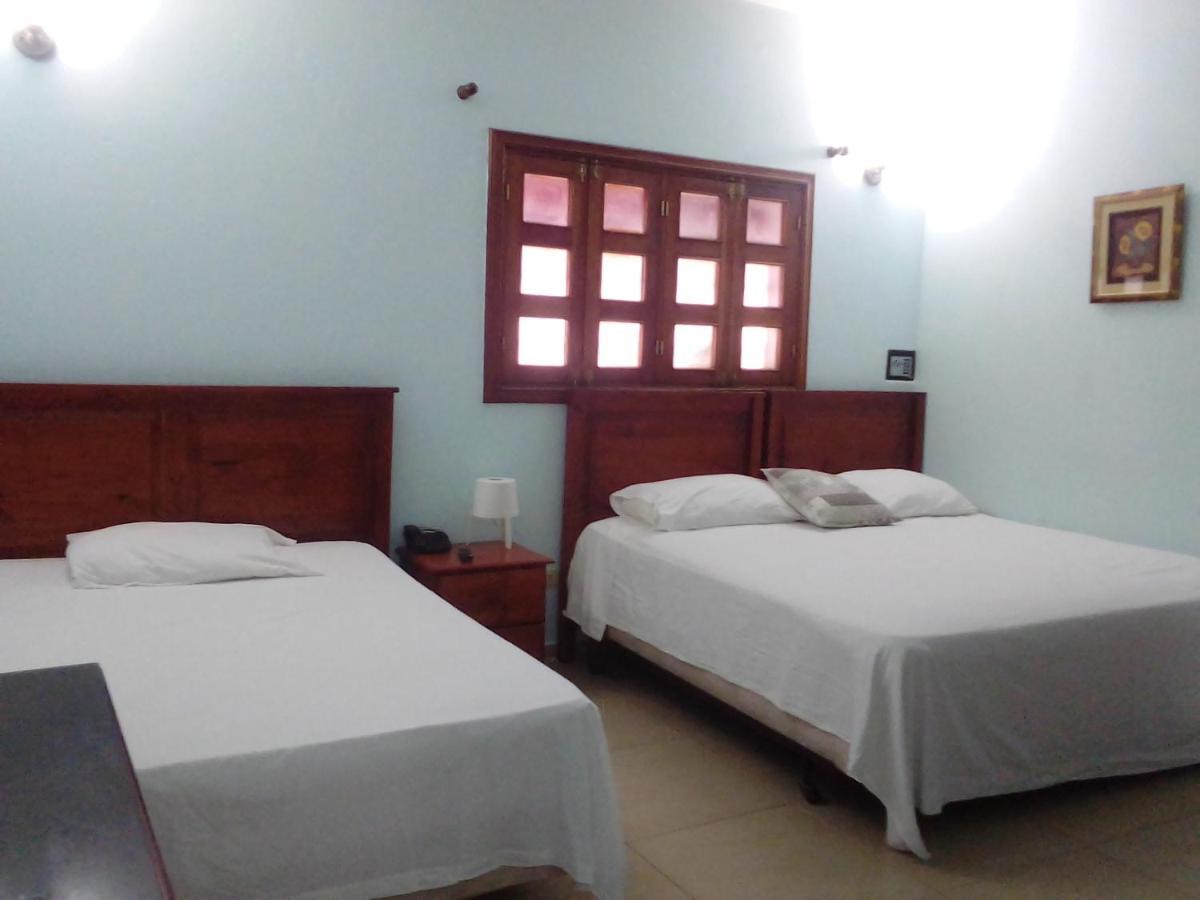 Hotel Aluge Santo Domingo Exterior foto